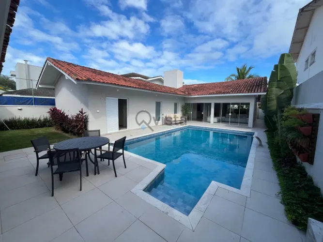 Casa a venda no Condomínio Jardim Acapulco no Guarujá | QVista Inteligência Imobiliária