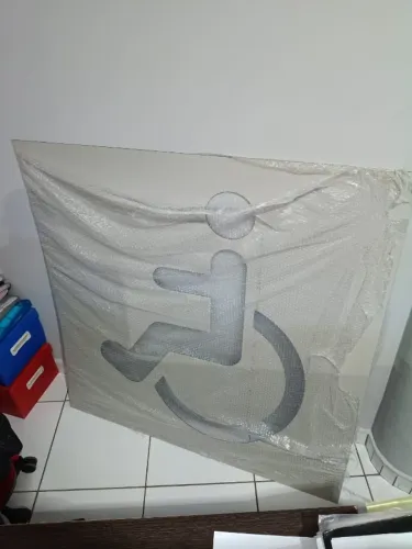 Molde Vazado Stencil Cadeirante PNE 120x120cm Padrão Contran
