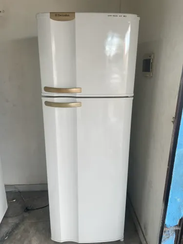 Geladeira Eletrolux entrego