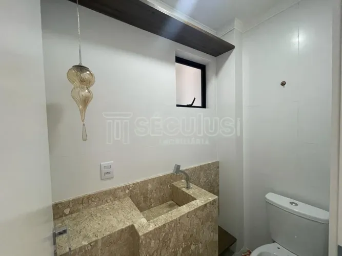 LINDO EMPREENDIMENTO QUADRA MAR EM BALNEÁRIO PIÇARRAS