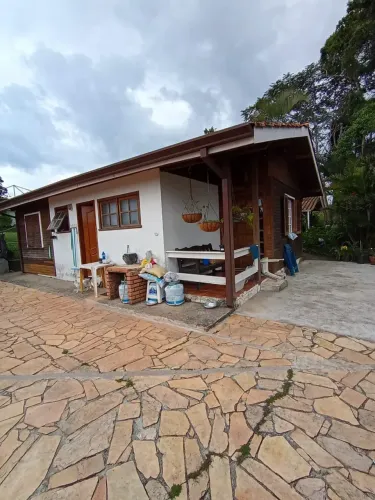 Chácara Excelente com 2 casas + edícula PORTAL DO QUILOMBO - Bairro Cachoeira Caucaia do A