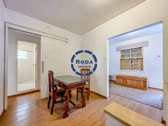 Casa à venda no Boqueirão em Santos com 2 dormitórios e potencial para renda