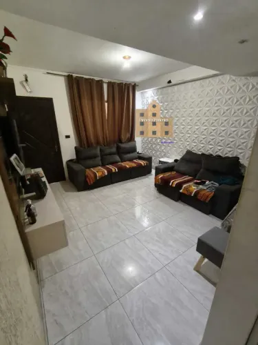 Casa com 2 dormitórios a venda na Vila Carmosina - São Paulo