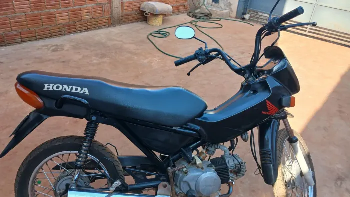 Moto pop 100  *