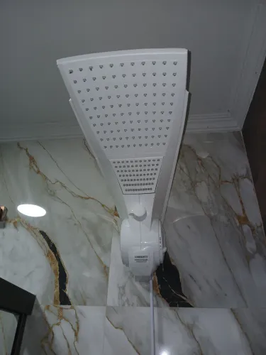 Vendo  chuveiro  de elite 