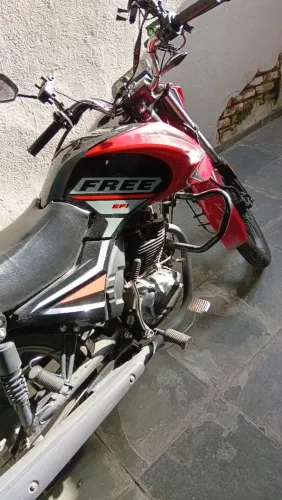 Moto free 150 sheneray ótima para tralho