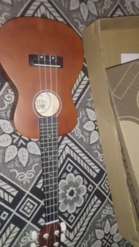 Ukulele vogga