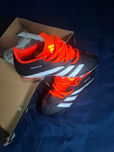 chuteira adidas predator