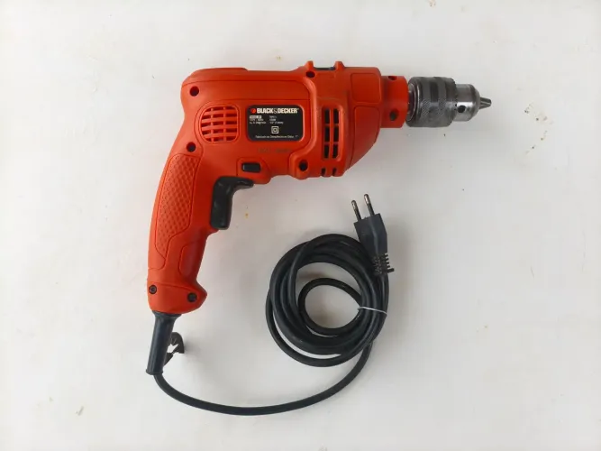 FURADEIRA BLACK+DECKER 110V<br><br>PROFESSIONAL 550W - 110V
