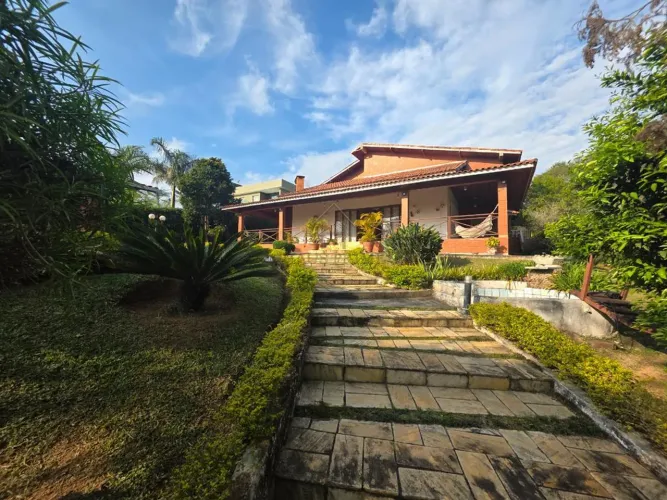 Casa à venda e para alugar em São Roque, do Carmo (Canguera), com 4 suítes, com 499.27 m²