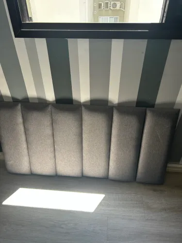 Peças para cabeceira e lateral de cama. Cada peça mede 20x 60 . Disponível 15 peças