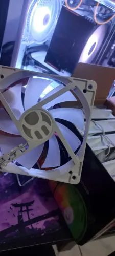 FANS BLUECASE - BRANCAS RGB