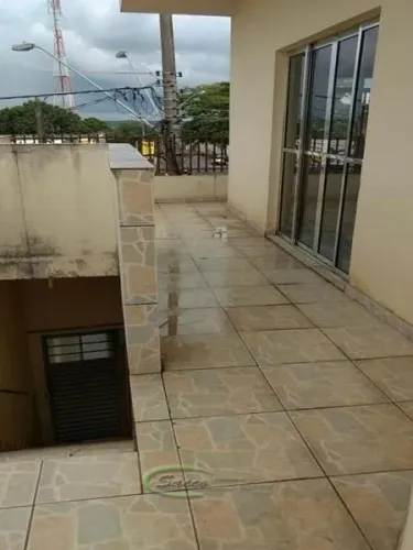 Sobreloja 3 quartos Centro Iperó