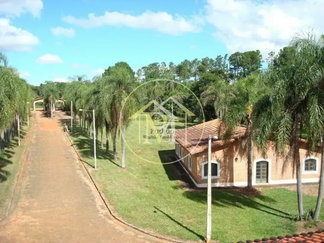 Maravilhoso sítio pousada com 10 alqueires localizado em Capão Bonito-SP a venda por 3.800