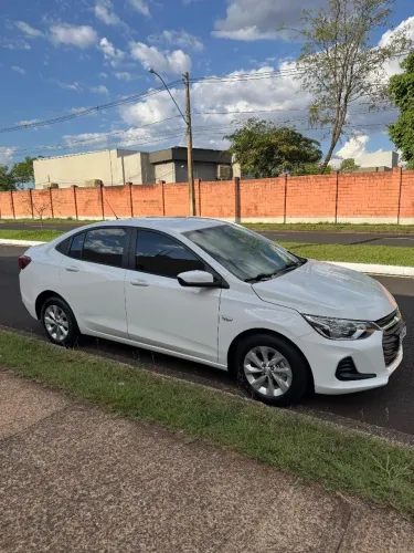 Chevrolet Onix Plus LT 1.0 12V Flex Mec. 4P 2021