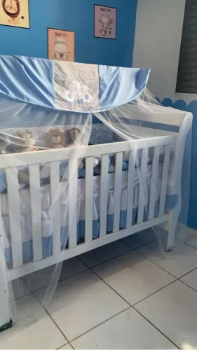 ? Berço Infantil com Kit Completo + Mosquiteiro