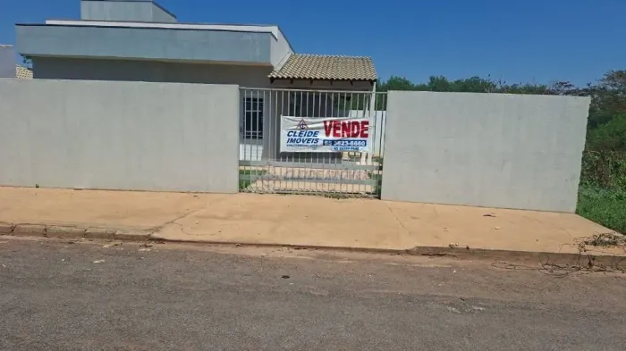 Casa com 2 dormitórios à venda, 70 m² por R$ 250.000,00 - Jardim Paula II - Várzea Grande/