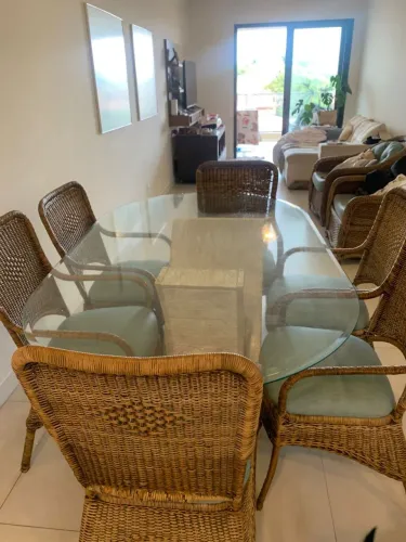Vendo Mesa Junco com 6 cadeiras, poltronas 