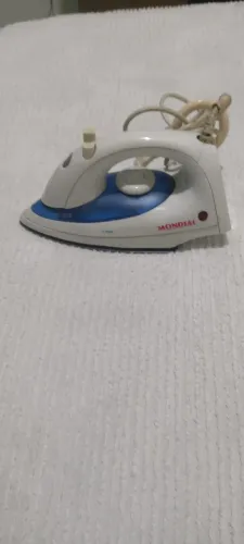 Ferro de passar roupa