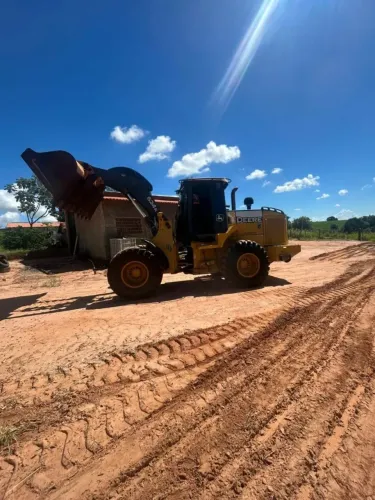 PÁ CARREGADEIRA JOHN DEERE 624K