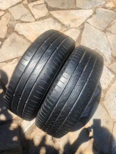 Pneus 175/75 R15 Continental 