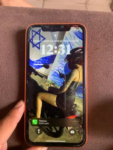 iPhone XR na carcaça do 17 pro , cll em perfeito estado, 128gb Face ID ok