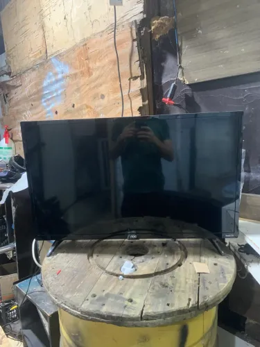 TV smart AOC 32 polegadas