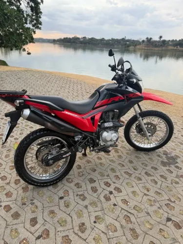 VENDO HONDA BROSS