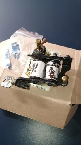 Kit Tattoo Completo + Maca + Acessórios em ótimo estado