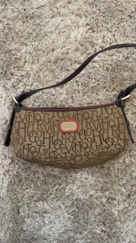 Bolsa Baguete Victor Hugo Original