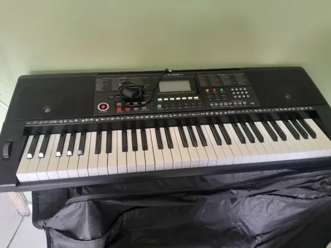 Teclado MXT MT-5000 + Capa + Suporte