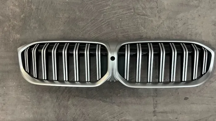 Grade Frontal Bmw 320i G20 2023 A 2026 Peça Nova E Original clip-icon Grade Frontal Bmw 32