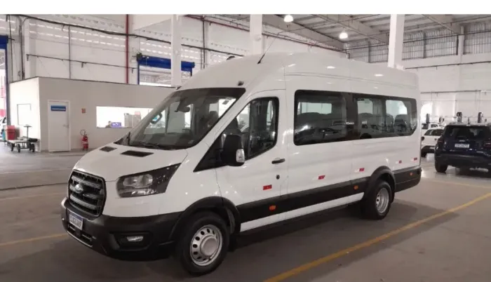 Ford Transit Minibus 18 Lug. 2.0 16V Diesel 2024