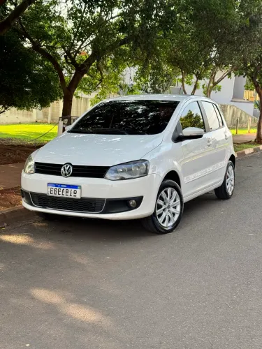Volkswagen Fox 1.6 MI Total Flex 8V 5P 2011