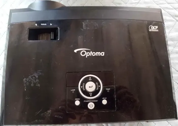 PROJETOR OPTOMA - LER A DESCRIÇÃO NA ÍNTEGRA