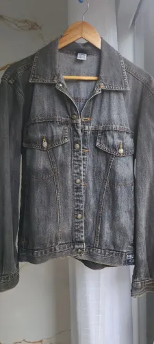 Jaqueta jeans preta