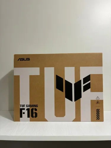 Notebook gamer Asus tuf f16 FX608J RTX 5060 NOVO LACRADO COM NF E 12 MESES DE GARANTIA!