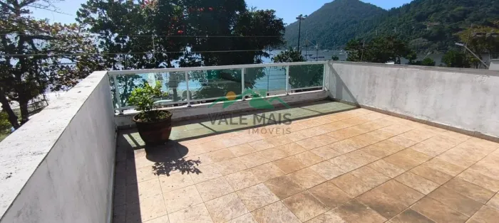 CASA FRENTE MAR À VENDA - ITAGUÁ | UBATUBA/SP