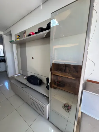 Painel com Rack e Cristaleira de Alto Padrão