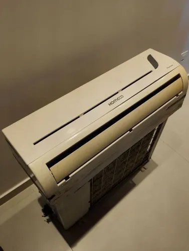 Split Komeco Máxime 9000 btus