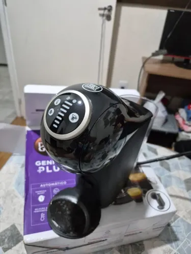 Cafeteira elétrica Dulce Gusto nova
