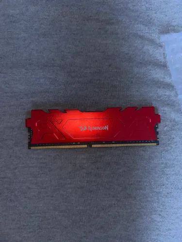Memória ram REDRAGON ddr4 16 gb usada