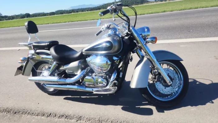 Honda shadow 750 injetada e cromada