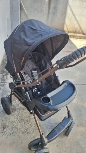 Carrinho de bebe galzerano e bebe conforto 