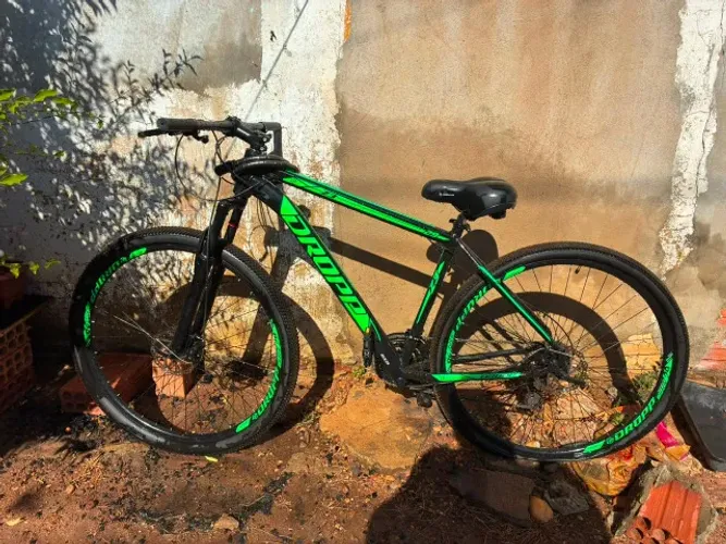 Bicicleta Aro 29 Dropp Z3 - Câmbio Shimano 21V - Quadro 19 (Com Selim Confort)