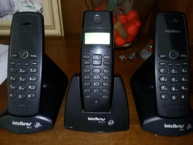 Telefones antigos pra colecionador . Aceito oferta