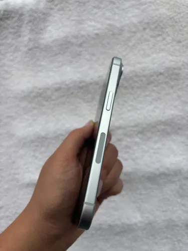 iPhone 15 128gb 1 mês de uso vitrine