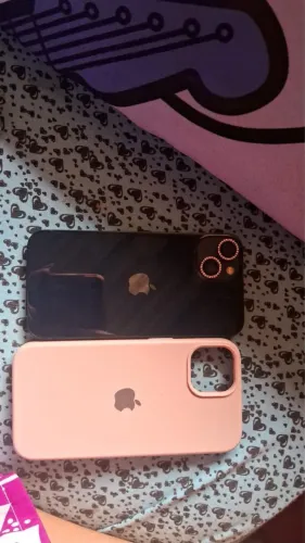 Troco iPhone 13 por outro iPhone inferior mais volta pra mim