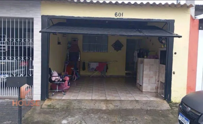 Casa com 2 dormitórios à venda, 114 m² por R$ 421.000,00 - Vila Ercília - Itaquaquecetuba/
