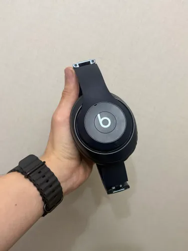 Beats Studio Pro